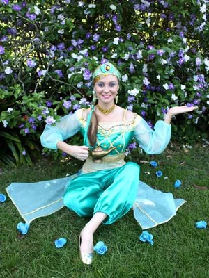 Jasmine-inspired desert princess character entertainer for New Zealand birthdays