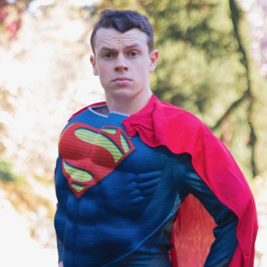 Superman-inspired flying-hero character performer for NZ kids birthday parties